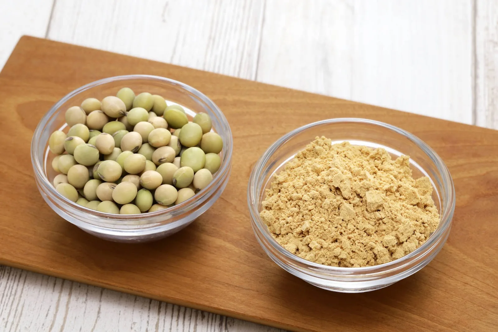 大豆與大豆胜肽粉